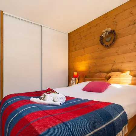 Apartment Capucins22 Mont Blanc View 1br W/ Balcony Garage - Happy Chamonix