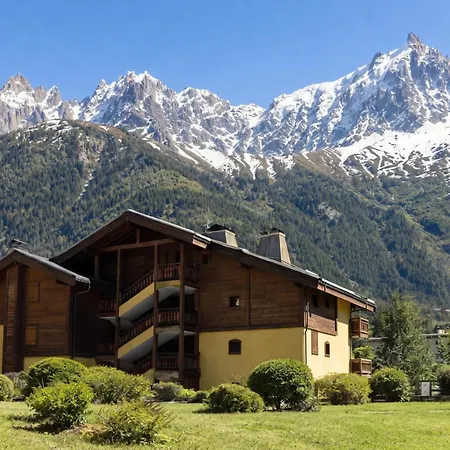 Capucins22 Mont Blanc View 1br W/ Balcony Garage - Happy Apartment