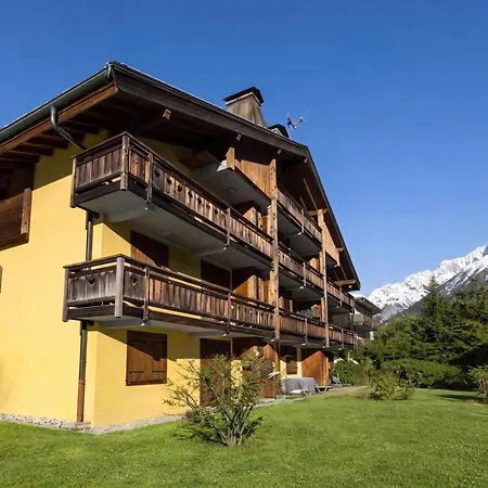Capucins22 Mont Blanc View 1br W/ Balcony Garage - Happy Apartment Chamonix